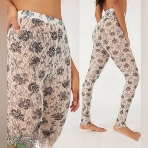New Free People layered in lace legging ivory black Rococo